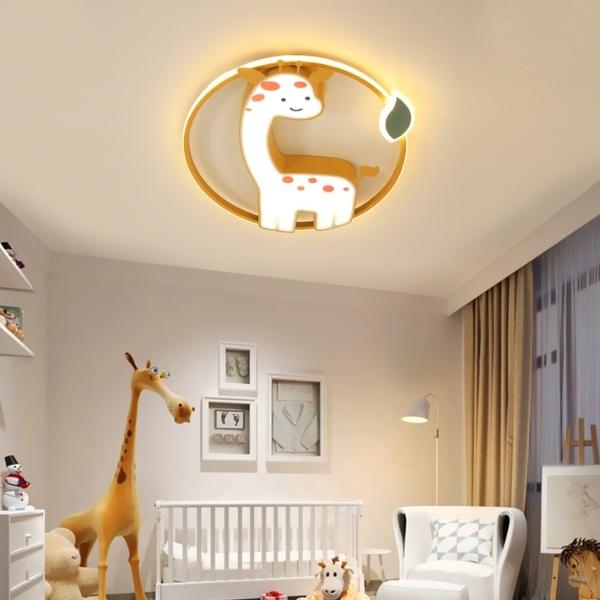 DREAM | Giraffe Ceiling Lamp (26W)